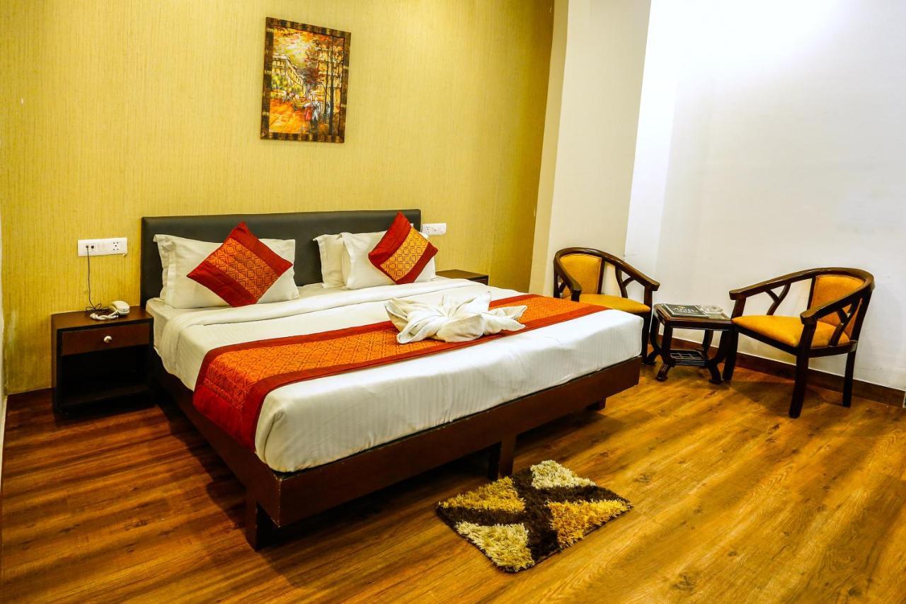 Airport Hotel Tashree New Delhi Luaran gambar
