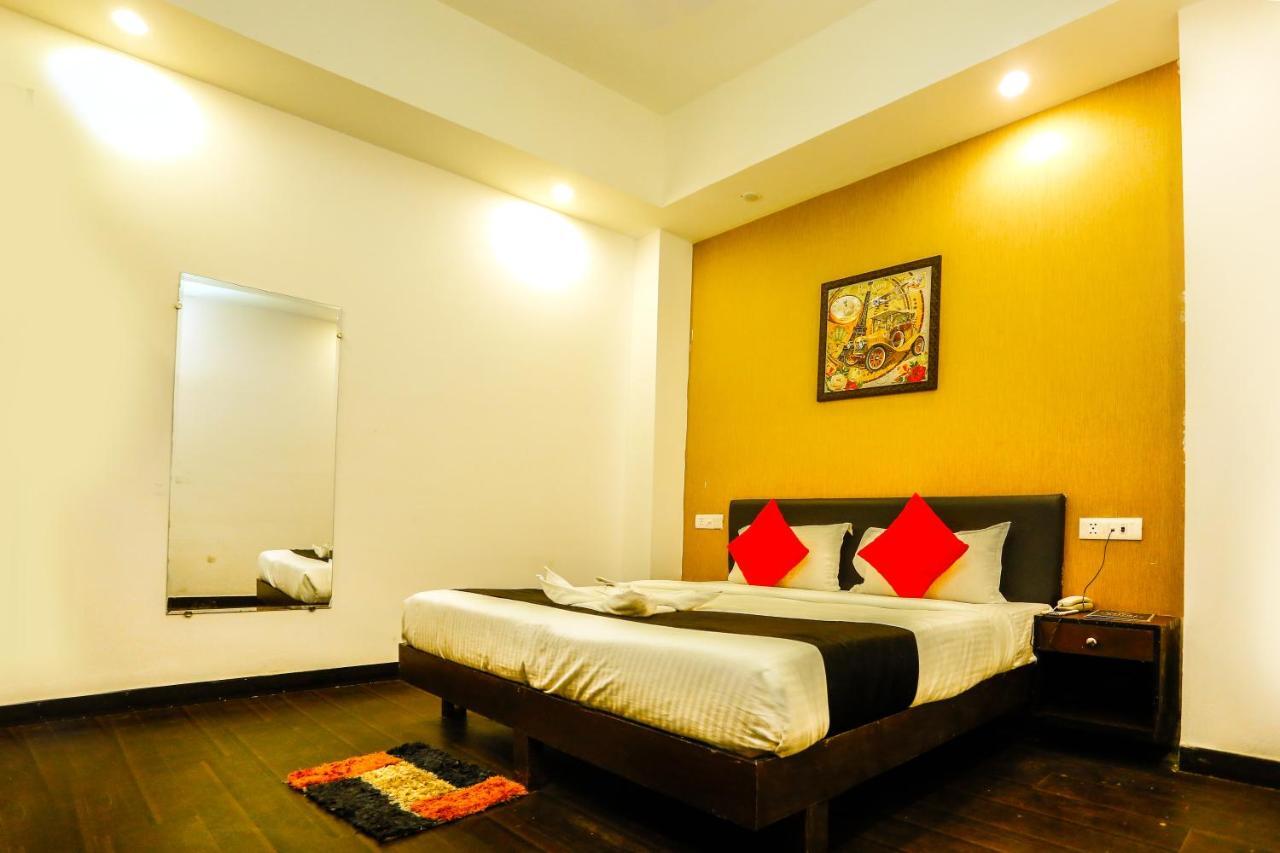 Airport Hotel Tashree New Delhi Luaran gambar