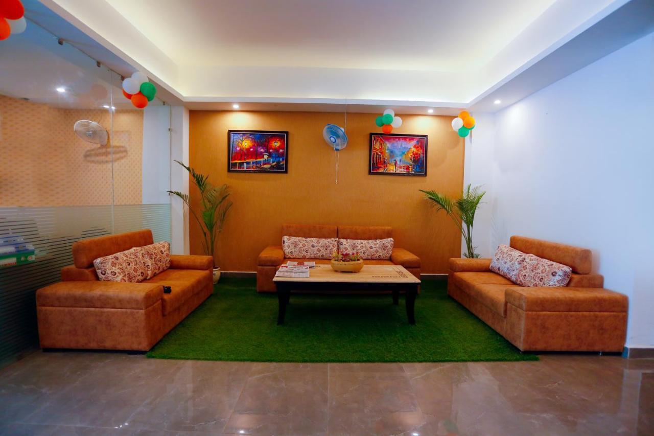 Airport Hotel Tashree New Delhi Luaran gambar